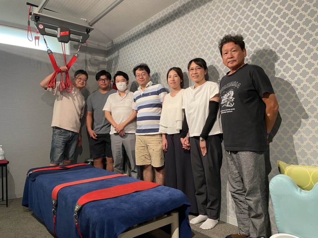 IRT療法基礎セミナー 京都開催 講義風景（五十肩・腰痛・股関節疾患への臨床応用を学ぶ鍼灸師と医師の先生方）